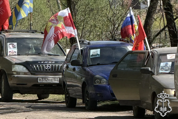 Сотрудники Росгвардии почтили память героев автопробегом 