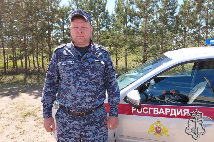 Росгвардеец в Алтайском крае спас мужчину